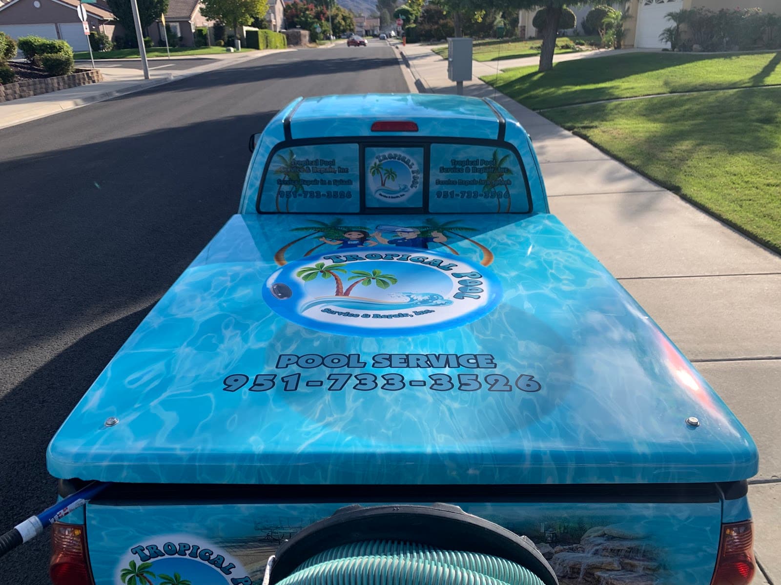 Weekly Pool Cleaning photo 3